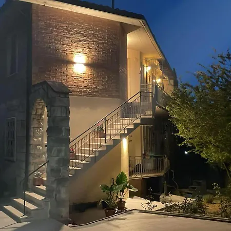 Апартаменти L&a Vico Alto House Сієна