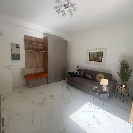 L&a Vico Alto House Апартаменти